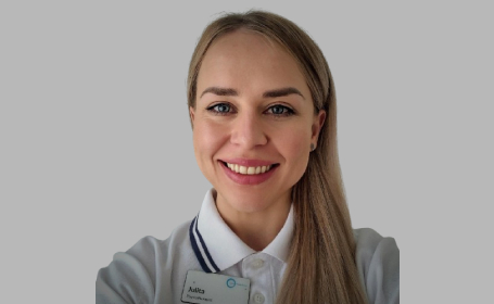 Portrait of Ms Julita Krzywicka , Senior Physiotherapist