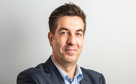 Portrait of Dr Andreas Polychronis , Consultant Medical Oncologist