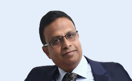 Portrait of Dr Ravi Srinivasagopalan , Consultant in Anaesthesia and Pain Management