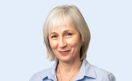 Portrait of Sarah Wakelin , Consultant Dermatologist