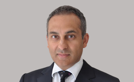 Portrait of Sundeept Bhalara , Consultant Physician & Rheumatologist