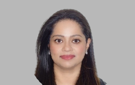 Portrait of Dr Suraiya Dubash ,  Consultant Clinical Oncologist