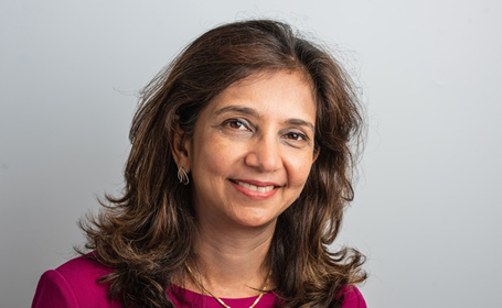 Portrait of Miss Anjali Kothari , Consultant Gynaecologist & Obstetrician