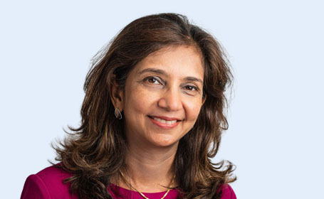 Portrait of Miss Anjali Kothari , Consultant Gynaecologist & Obstetrician