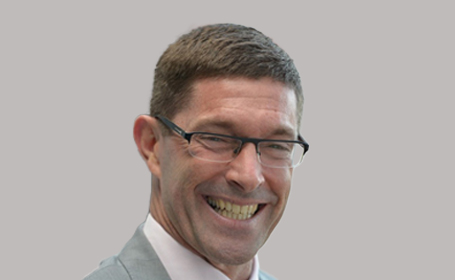 Portrait of Mr Garth Allardice , Consultant Orthopaedic & Trauma Surgeon