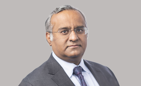Portrait of Mr Rakesh Bhardwaj , Consultant General, Laparoscopic & Colorectal Surgeon