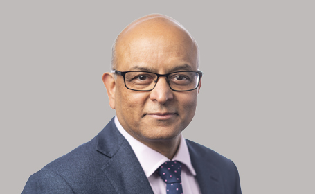 Portrait of Prof Seshadri Sriprasad , Professor of Urology & Consultant Urological Surgeon