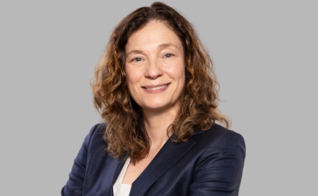 Portrait of Miss Karina Cox , Consultant Breast and Oncoplastic Surgeon