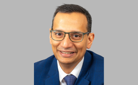 Portrait of Mr Elias Kovoor , Consultant Gynaecologist