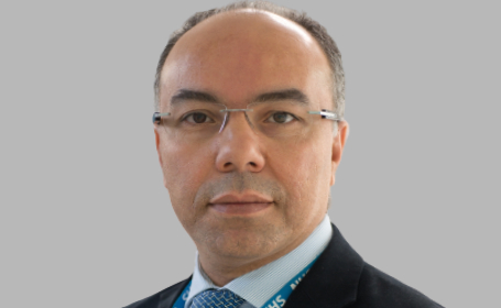 Portrait of Mr Rajab Kerwat , Consultant Laparoscopic & Gastrointestinal Surgeon