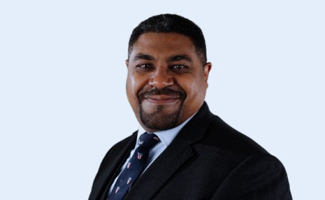 Portrait of Mr Charles Corbin , Consultant Orthopaedic Upper Limb Surgeon