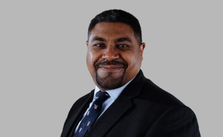 Portrait of Mr Charles Corbin , Consultant Orthopaedic Upper Limb Surgeon