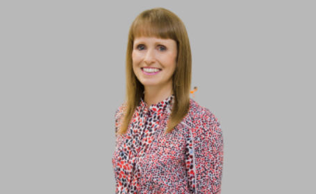 Portrait of Dr Catherine Spencer-Smith , Consultant Physician in Sport and Exercise Medicine 