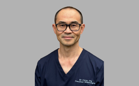 Portrait of Dr Cherng Jong , Consultant Dermatologist