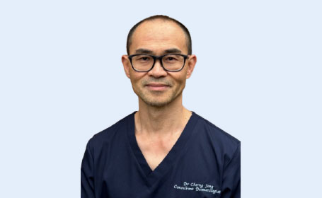 Portrait of Dr Cherng Jong , Consultant Dermatologist