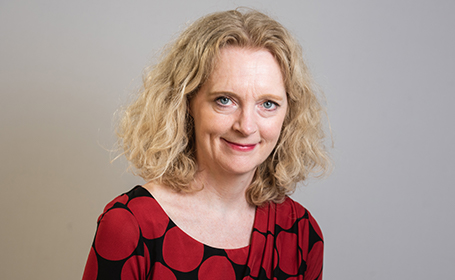 Portrait of Dr Carys Thomas , Consultant Clinical Oncologist