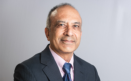 Portrait of Raju Bhadresha , Consultant Anaesthetist & Pain Specialist
