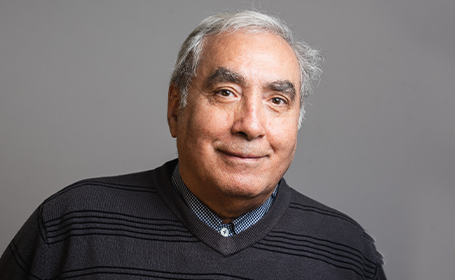 Portrait of Mr Mohammad Heravi , Consultant Ophthalmic Surgeon