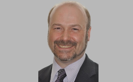 Portrait of Mr Nicholas Goodger , Consultant Oral & Maxillofacial Surgeon