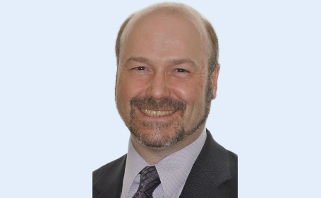 Portrait of Mr Nicholas Goodger , Consultant Oral & Maxillofacial Surgeon