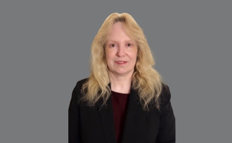 Portrait of Carol Selth , Consultant Podiatric Surgeon