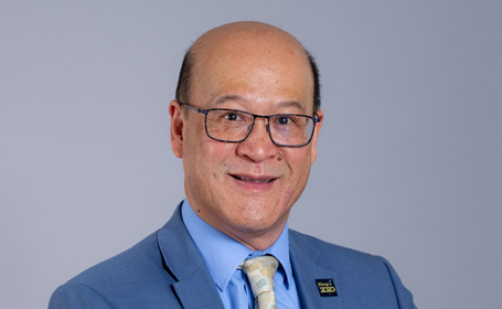 Portrait of Dr Nap Cheung , Consultant Rheumatologist