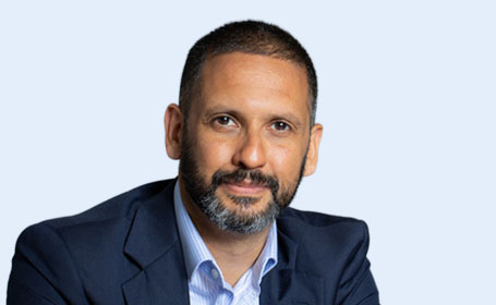 Portrait of Anthony Ghosh , Consultant Neurosurgeon and Spine Surgeon