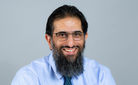 Portrait of Mr Mohammed Abdus-Samee , Consultant Orthopaedic Surgeon