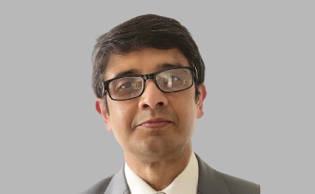Portrait of Dr Chitrabhanu Ballav , Consultant Endocrinologist