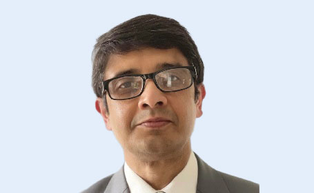Portrait of Dr Chitrabhanu Ballav , Consultant Endocrinologist