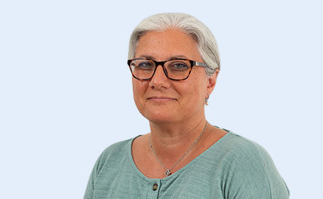 Portrait of Dr Mitra Shahidi , Consultant in General & Respiratory Medicine