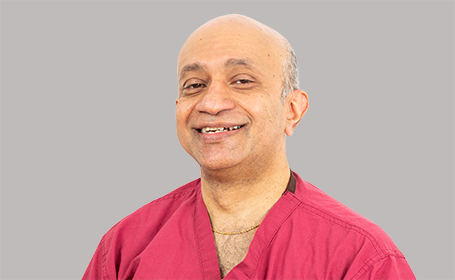 Portrait of Dr Ravi Sekhar , Consultant Gastroenterologist