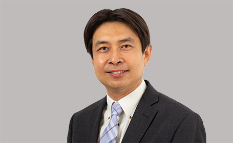 Portrait of Dr Wei Chuen Liong , Consultant Radiologist