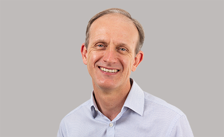 Portrait of Mr Arnold Goede , Consultant General Surgeon