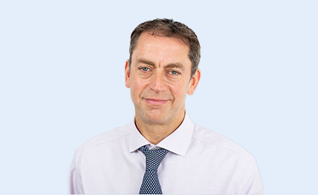 Portrait of Mr Christopher Wayne , Consultant Gynaecologist & Obstetrician