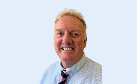 Portrait of Mr Edward Seel , Consultant Spinal Surgeon