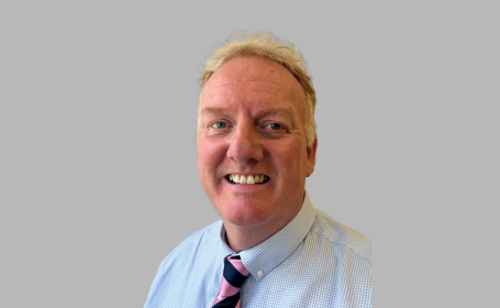 Portrait of Mr Edward Seel , Consultant Spinal Surgeon