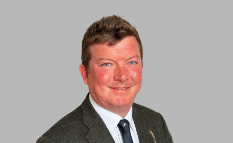 Portrait of Mr Nick Beattie , Consultant Orthopaedic Surgeon