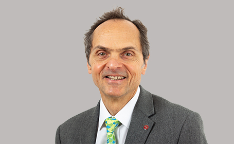 Portrait of Mr Peter Budny , Consultant Plastic, Cosmetic and Reconstructive Surgeon