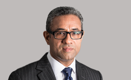 Portrait of Mr Parm Johal , Consultant Orthopaedic Surgeon