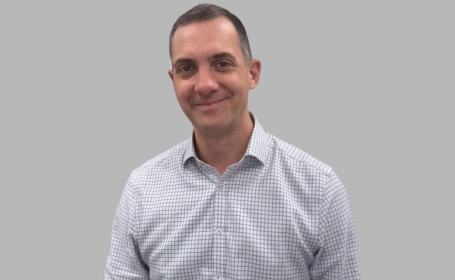 Portrait of Dr Alex Fragoyannis , General Practitioner