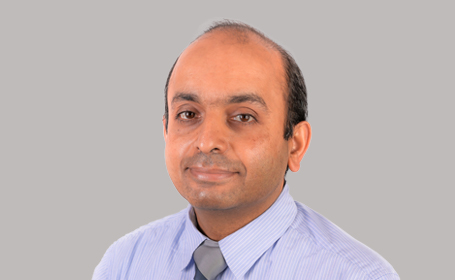 Portrait of Dr Krishna Sundaram , Consultant Gastroenterologist