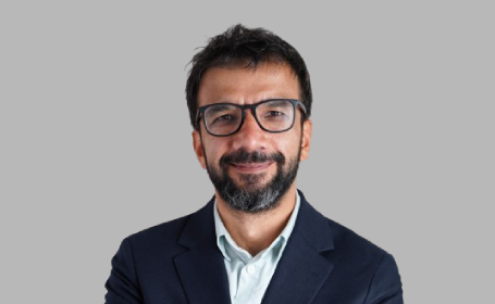 Portrait of Dr Navtej Chahal , Consultant Cardiologist