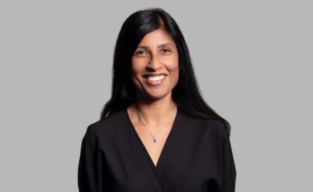 Portrait of Miss Bina Parmar , Consultant Ophthalmologist