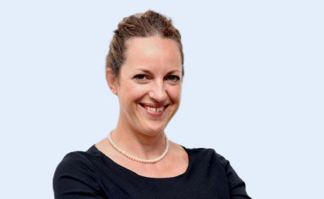 Portrait of Miss Branka Marjanovic ,  Consultant Ophthalmic and Oculoplastic Surgeon