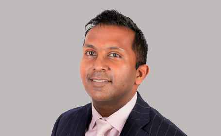 Portrait of Mr Aruna Munasinghe , Consultant Bariatric, Upper GI, General and Laparoscopic Surgeon