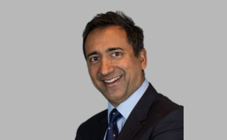 Portrait of Mr Dipak Parmar , Consultant Ophthalmic Surgeon