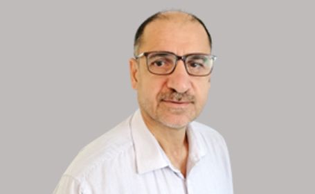 Portrait of Mr Ghassan Al-Yassari , Consultant Orthopaedic Surgeon