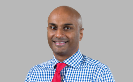 Portrait of Mr Indran Balasundaram , Consultant oral and maxillofacial surgeon