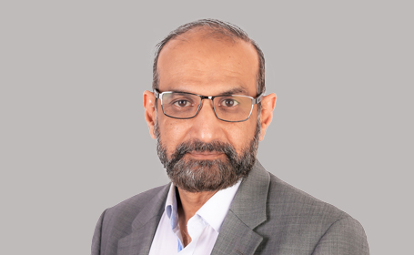 Portrait of Mr Kamran Qurashi , Consultant Laparoscopic GI & General Surgeon